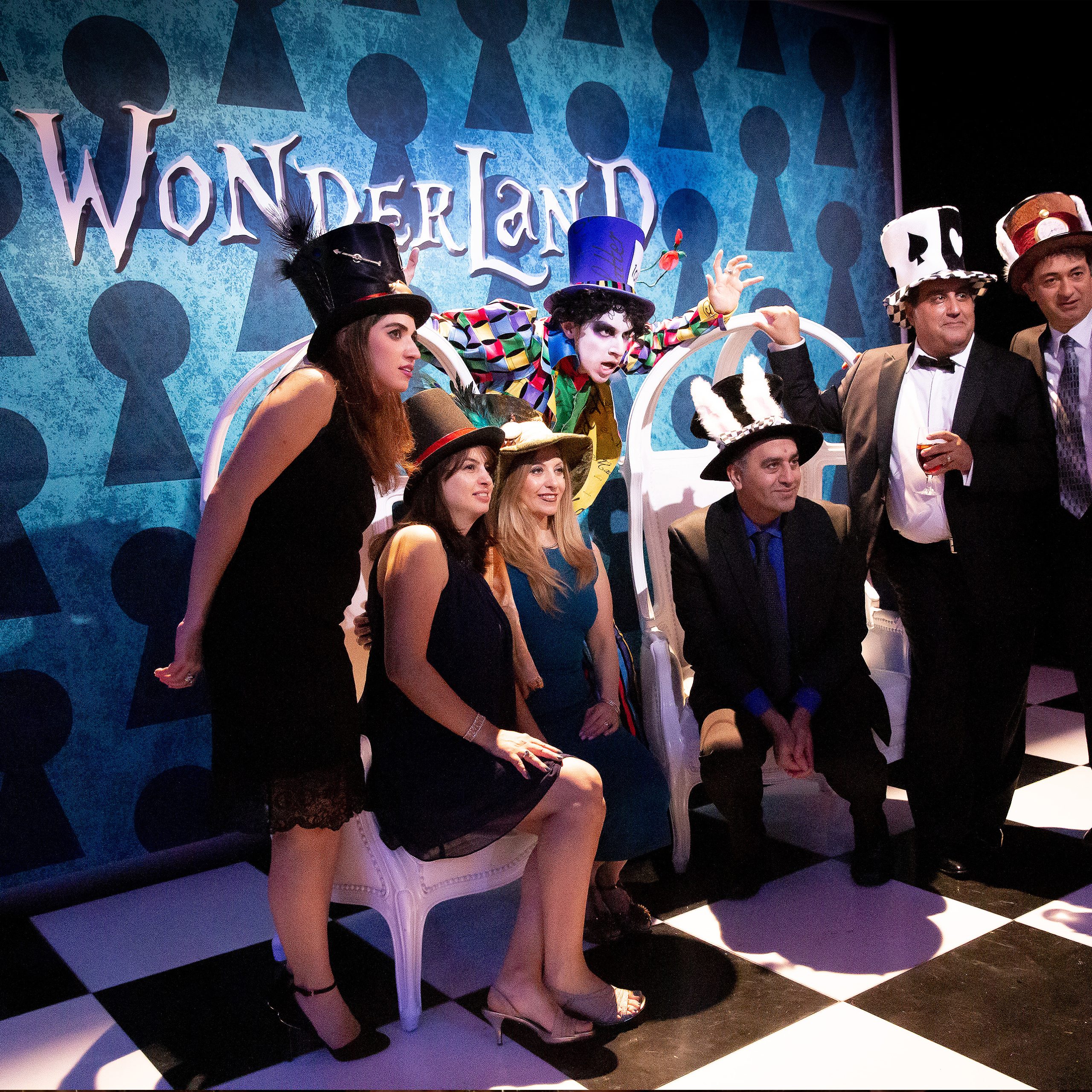 wonderland-square-3